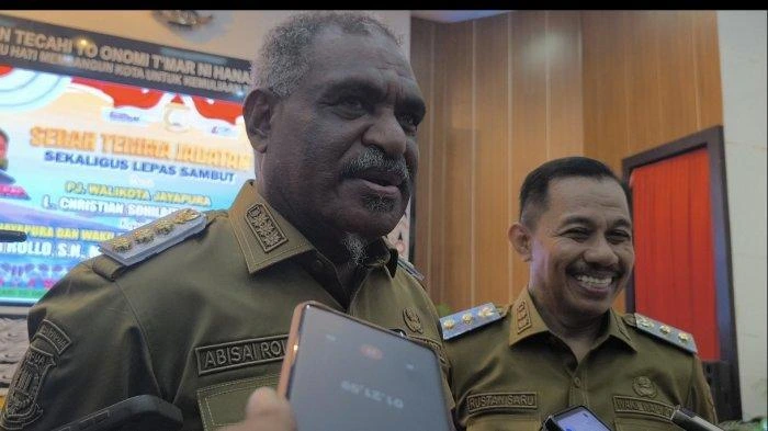Wali Kota Jayapura, Abisai Rollo. | Dok. Tribun